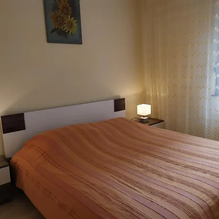 Vakantiehuis Hisa Belin Podbela